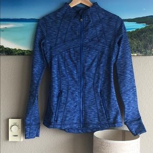 Lululemon define jacket size 6